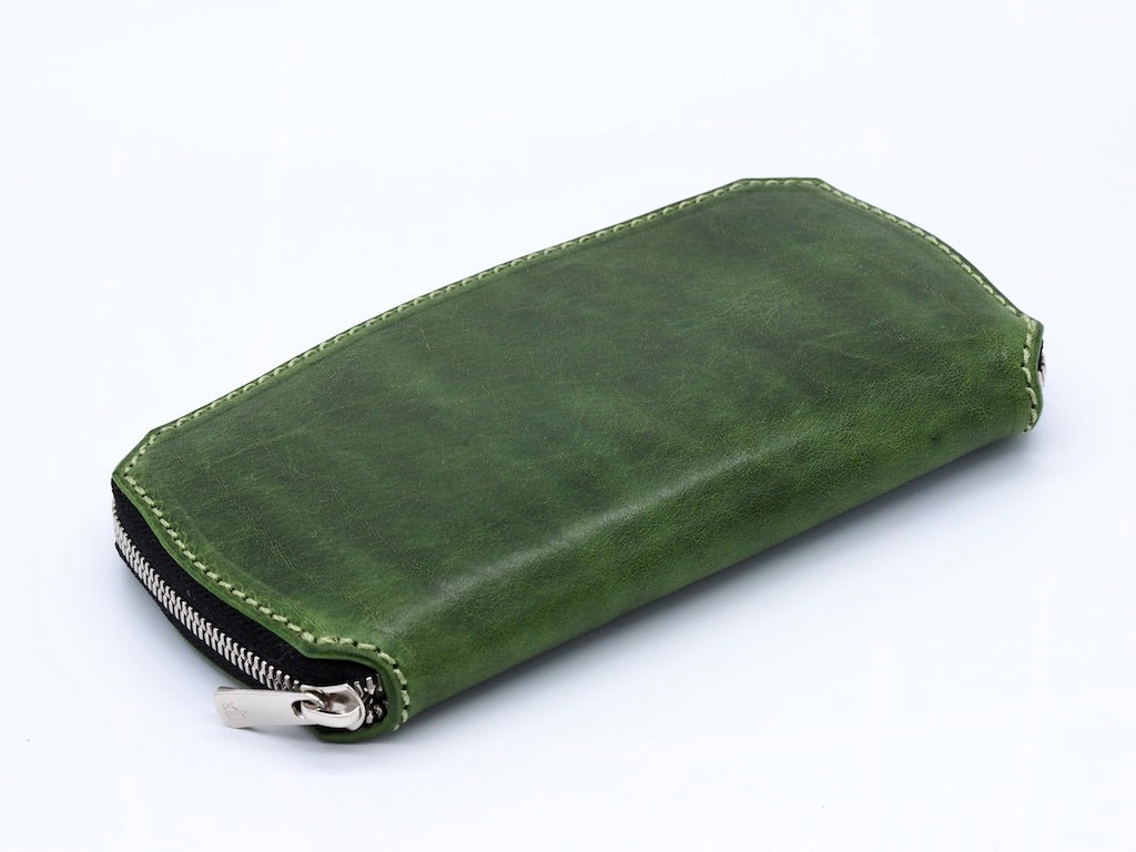 マニフォールド　ROUND FASTENER WALLET mw-11grv_1_2048x.jpg?v=1693370606