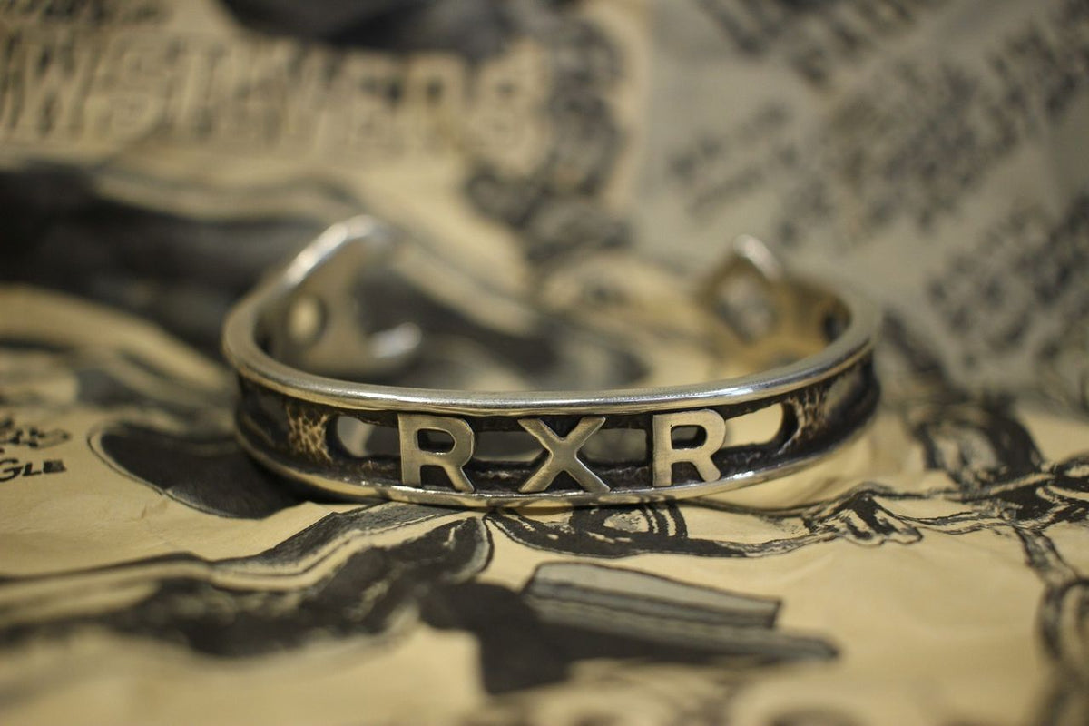 Bo's glad rags　バーンストーマーズ　クーガーヘッド バングル Bo's glad rags バーンストーマーズ クーガーヘッド バングル