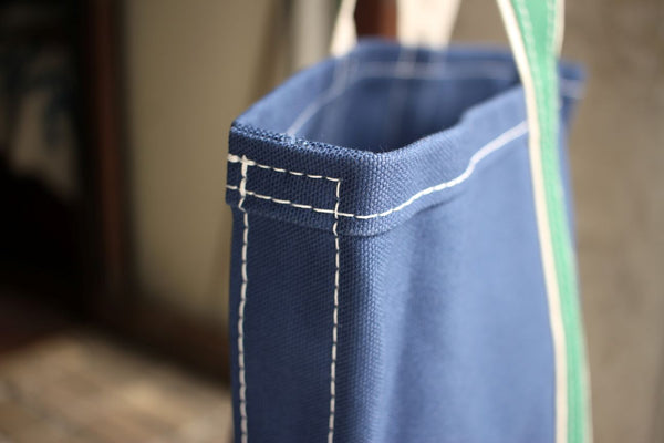 WORKERS / Deluxe Tote Bag (Navy Body x Green Handle) – McFly