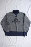 FREEWHEELERS / "U.S.NAVY VF-17 Jolly Rogers" TURTLE NECK SWEAT SHIRT (#2434012,GRAINED CHARCOAL GRAY × OLD NAVY)