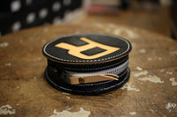 BO'S GLAD RAGS / SUNKEN R ROUND CHANGE PURSE ROUNDHOUSE TWO-TONE (PB19-01,BLACK × NATURAL "R")