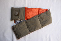 COLIMBO / CHAMPLAIN DOWN MUFFLER (ZV-0710,KHAKI × ORANGE)